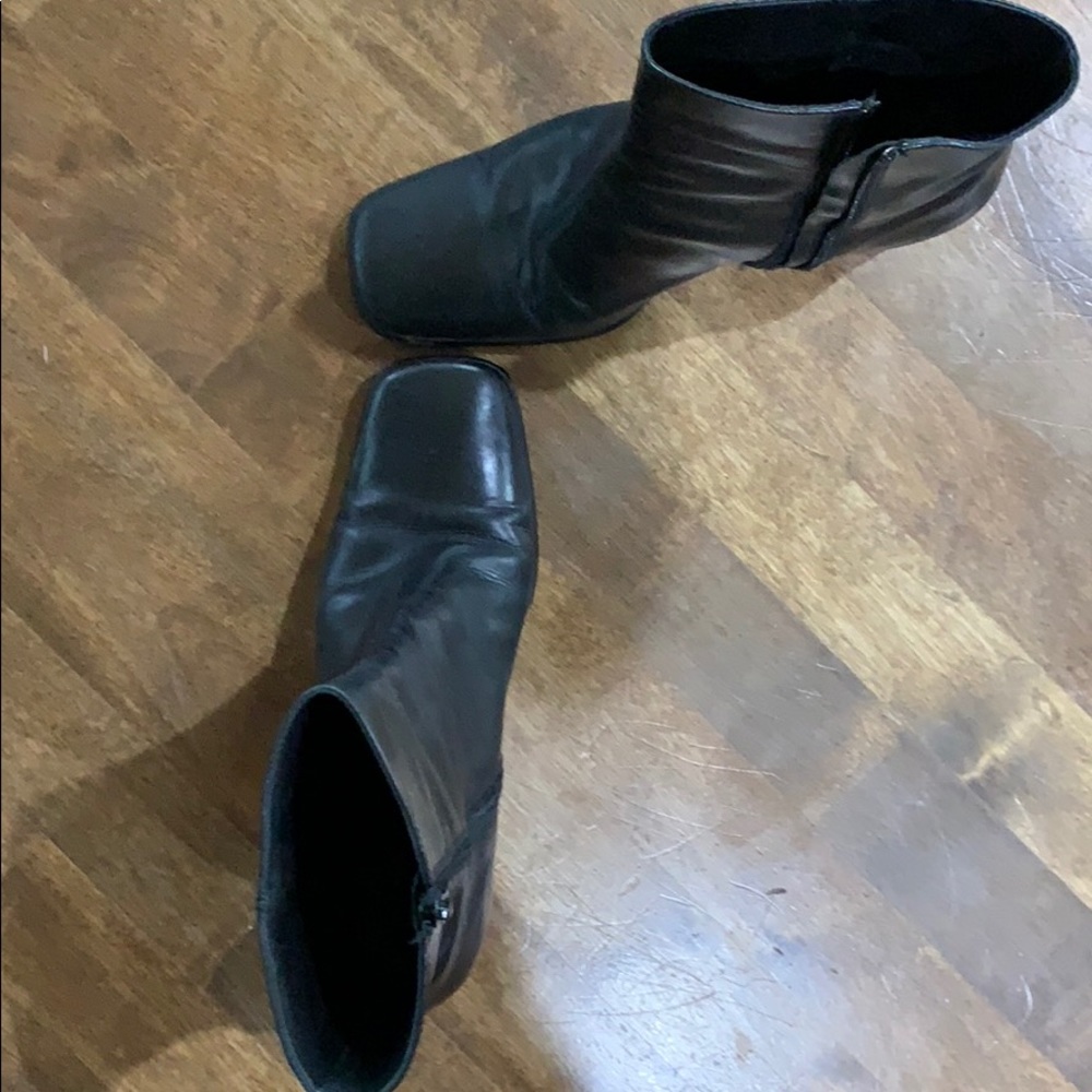 Via Spiga black booties - Picture 2 of 4